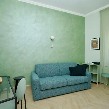 Konukevi Rohome 4*
